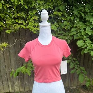 🧢 Lululemon Swiftly Tech Cropped Short Sleeve 2.0 - Size 6
